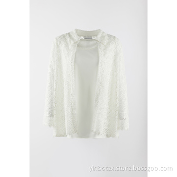 Outerwear in white texture fabric